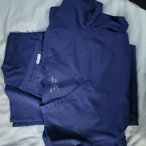 Med couture maternity scrub set